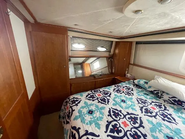 Slide: The Image of Silverton 453 Motor Yacht 2001 - 11