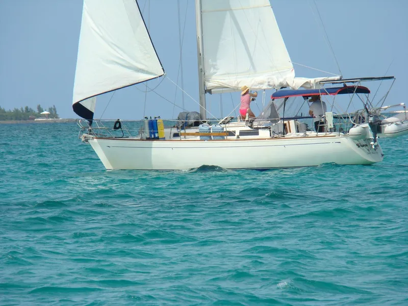 Slide: The Image of CAL 33-2 1986 - 0