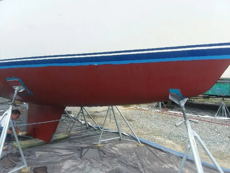 Slide: The Image of CAL 33-2 1986 - 3