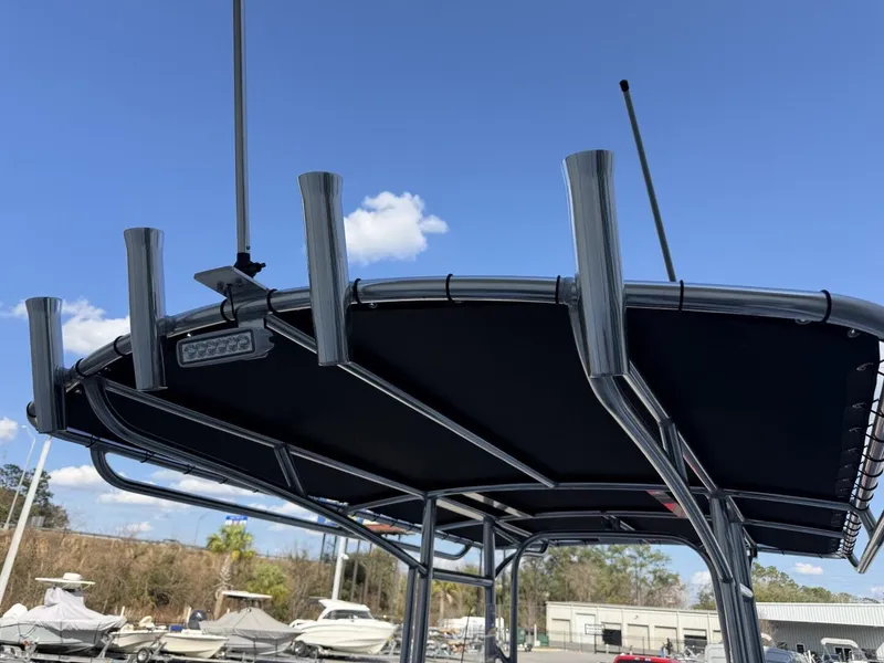 Slide: The Image of Parker Marine 210 Coastal Elite 2026 - 9