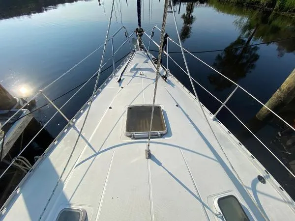 Slide: The Image of Jeanneau 44 Sun Odyssey 1991 - 3