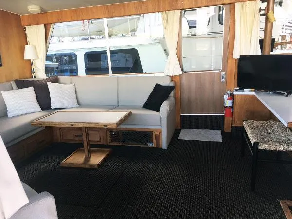 Slide: The Image of Tollycraft 48 Cockpit Motor Yacht 1977 - 3
