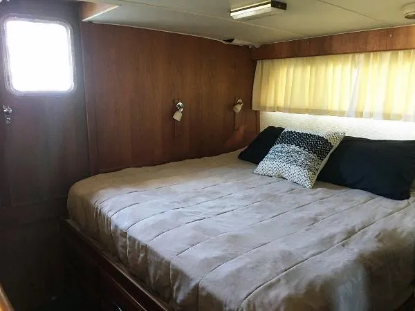 Slide: The Image of Tollycraft 48 Cockpit Motor Yacht 1977 - 7