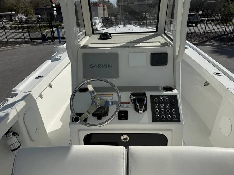 Slide: The Image of Parker Marine 2400 Center Console 2025 - 9