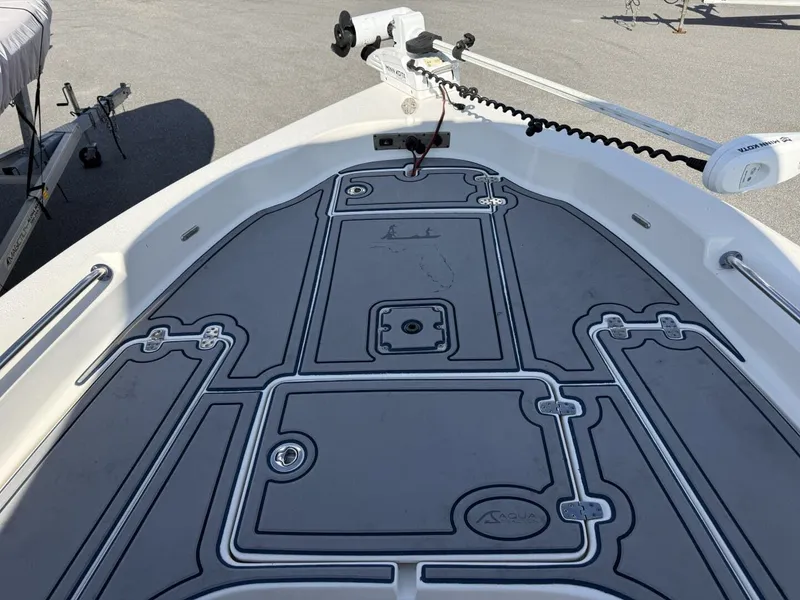 Slide: The Image of Sea Chaser LX Bay Series 2022 - 13