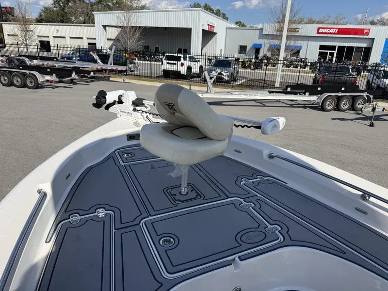 Slide: The Image of Sea Chaser LX Bay Series 2022 - 15