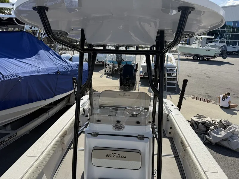 Slide: The Image of Sea Chaser LX Bay Series 2022 - 17