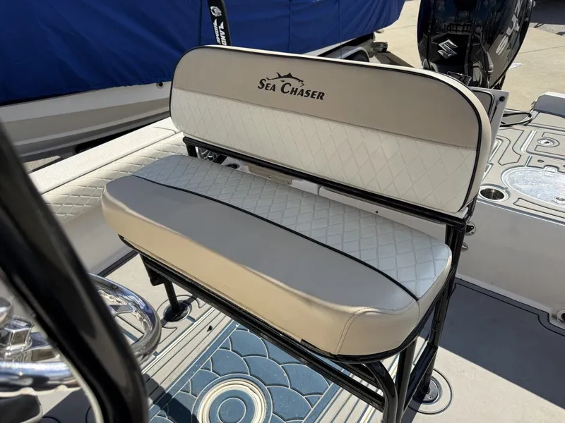 Slide: The Image of Sea Chaser LX Bay Series 2022 - 8