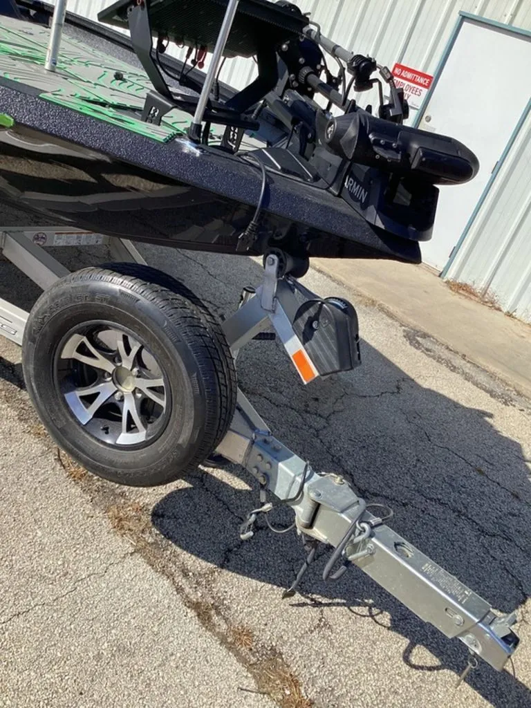 Slide: The Image of Xpress X21 PRO 2023 - 12