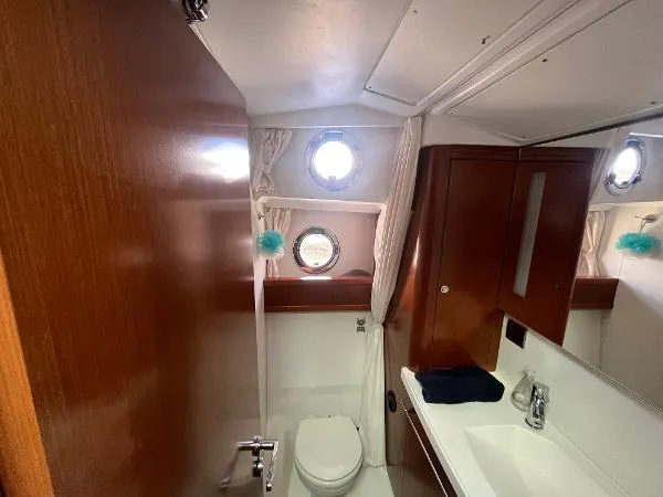 Slide: The Image of Beneteau Swift Trawler 44 2013 - 11