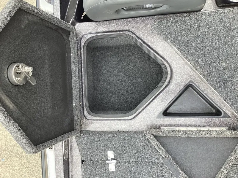 Slide: The Image of Bass Cat Puma STS 2025 - 18