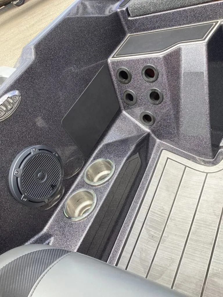 Slide: The Image of Bass Cat Puma STS 2025 - 37