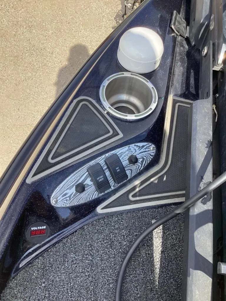 Slide: The Image of Bass Cat Puma STS 2025 - 57