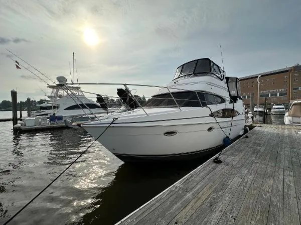Slide: The Image of Carver Yachts 36 Aft Cabin 2002 - 1