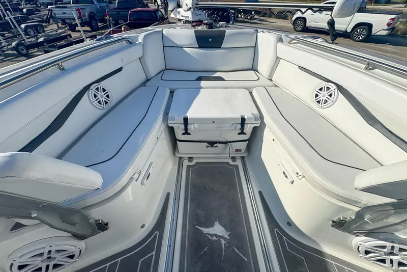 Slide: The Image of 2021 Wellcraft 262 Fisherman boat interior with spacious seating and storage. - 63