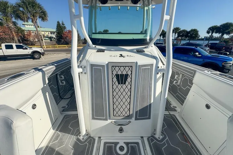 Slide: The Image of 2021 Wellcraft 262 Fisherman boat interior with modern design and spacious deck. - 72