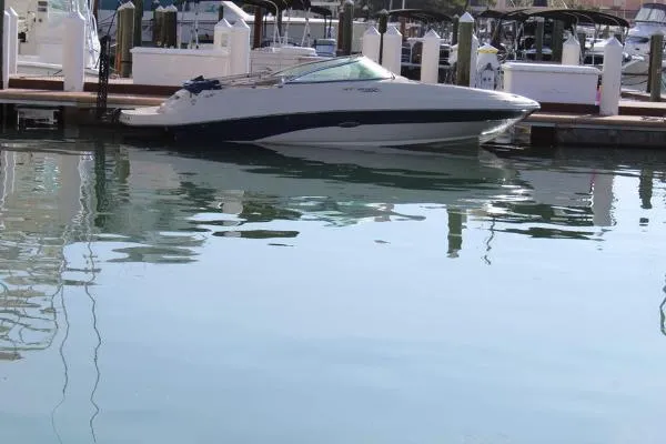 Slide: The Image of Sea Ray 220 Sundeck 2004 - 1