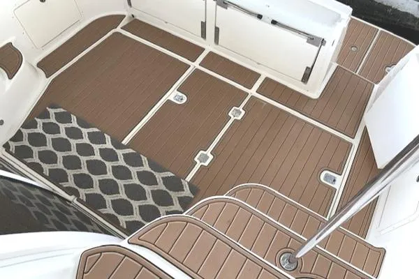 Slide: The Image of Regal 3880 Sedan 2003 - 5