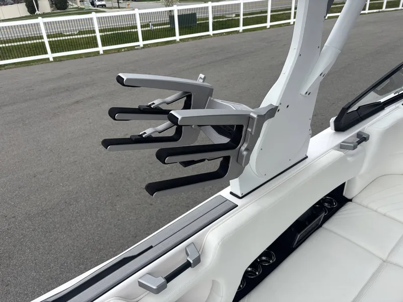 Slide: The Image of Supra SA 450 2022 - 29