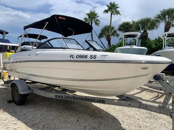 Slide: The Image of Bayliner VR4 OB 2019 - 4
