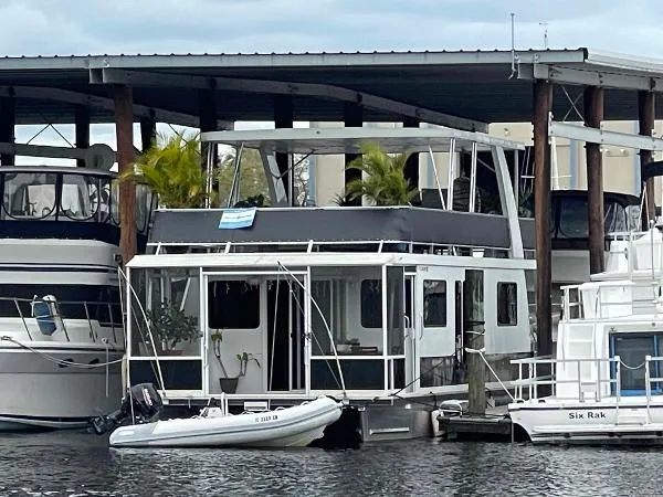 Slide: The Image of Destination houseboat 2018 - 0