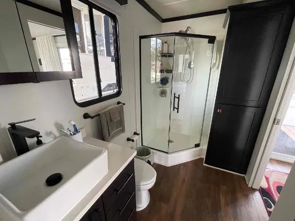 Slide: The Image of Destination houseboat 2018 - 8