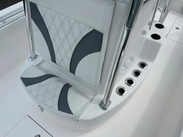 Slide: The Image of Contender 24S 2019 - 11