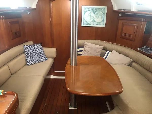 Slide: The Image of Beneteau 361 2001 - 3