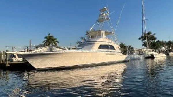Slide: The Image of Bertram 60 Convertible 2000 - 6