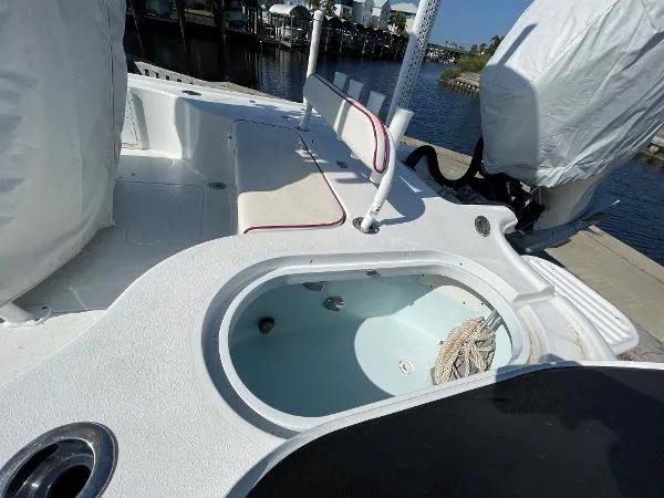 Slide: The Image of Yellowfin 24 Bay 2015 - 9