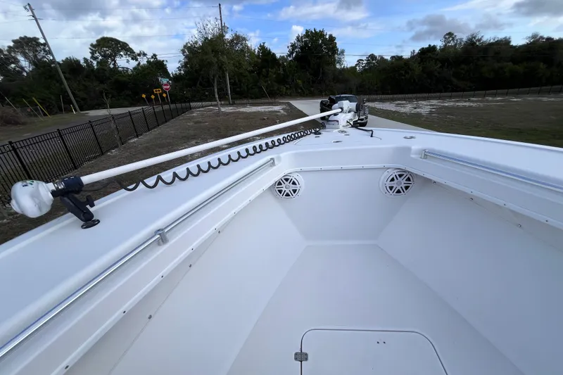 Slide: The Image of 2004 Yellowfin 36 Offshore boat deck with trolling motor and speakers. - 19