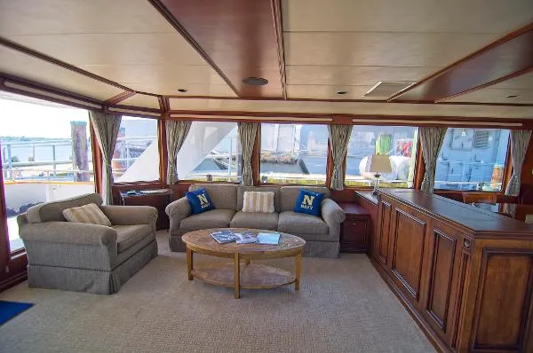 Slide: The Image of Burger Raised Pilothouse 1994 - 4