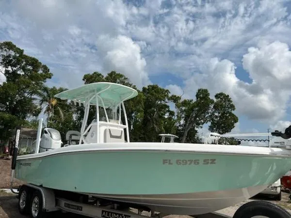 Slide: The Image of Aquasport 230 Pro Bay 2021 - 10