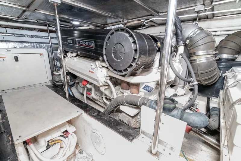 Slide: The Image of Carver Yachts 570 Voyager Pilothouse 2003 - 58