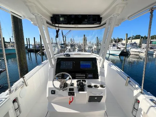 Slide: The Image of Edgewater 280CC 2017 - 10