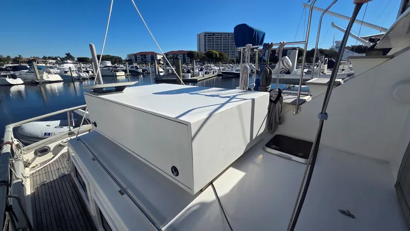 Slide: The Image of Grand Banks 49 Classic 1997 at a sunny marina. - 19