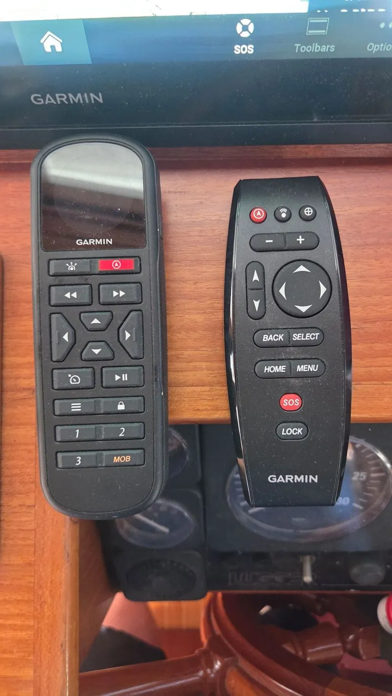 Slide: The Image of Garmin remotes on Grand Banks 49 Classic, 1997 model. - 36