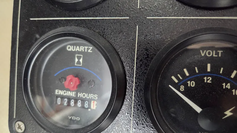 Slide: The Image of Grand Banks 49 Classic 1997 - 75