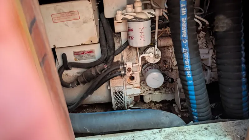 Slide: The Image of Hunter 430 1998 - 19