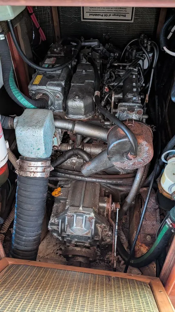 Slide: The Image of Hunter 430 1998 - 25