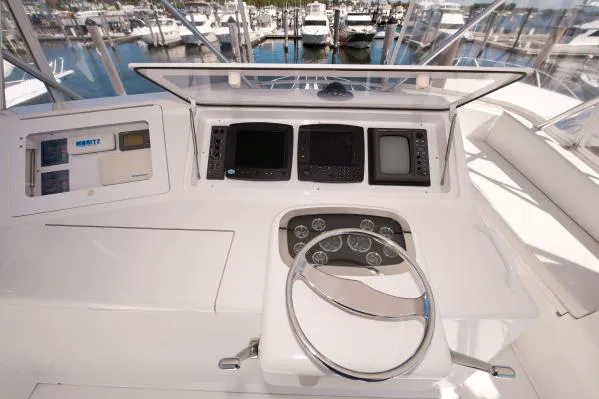 Slide: The Image of Viking 48' Convertible 2003 - 9