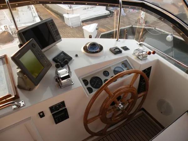 Slide: The Image of 46 Grand Banks Classic 1999 - 3