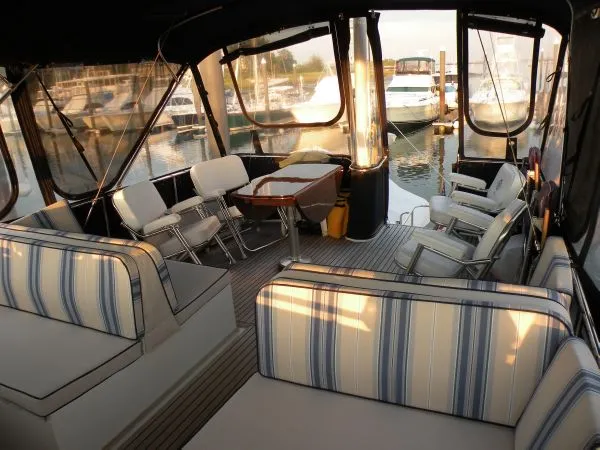 Slide: The Image of 46 Grand Banks Classic 1999 - 5