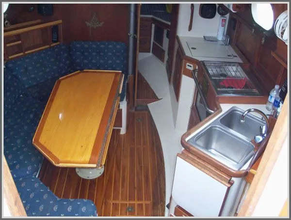 Slide: The Image of Pacific Seacraft Orion 27 1980 - 1
