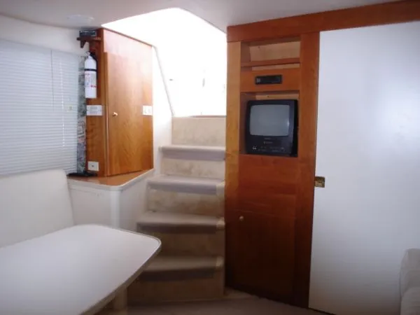 Slide: The Image of Silverton 322 Motor Yacht 1999 - 10