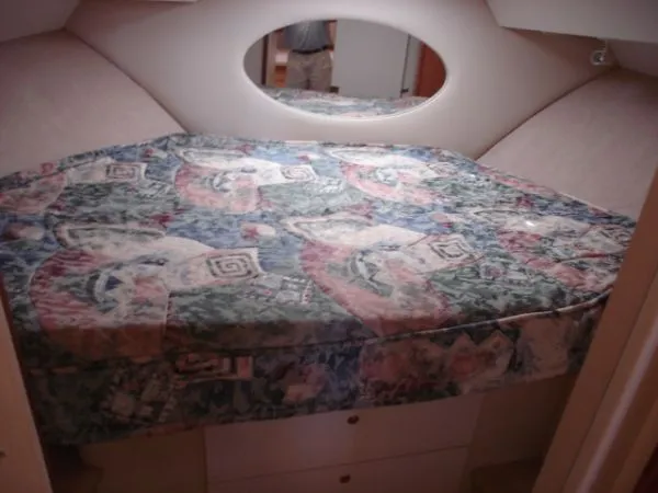 Slide: The Image of Silverton 322 Motor Yacht 1999 - 11