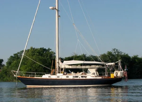Slide: The Image of Allied XL 42 Sloop 1971 - 10