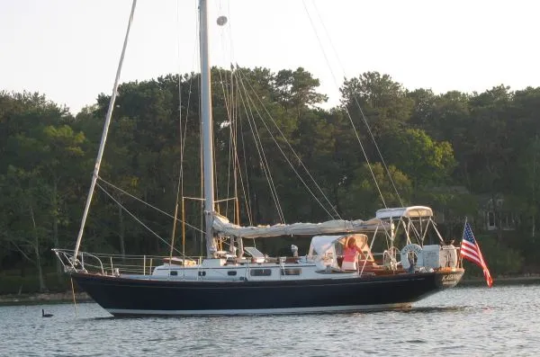 Slide: The Image of Allied XL 42 Sloop 1971 - 2