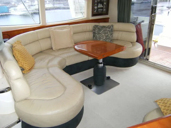 Slide: The Image of Azimut 42 2004 - 10