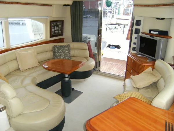 Slide: The Image of Azimut 42 2004 - 6